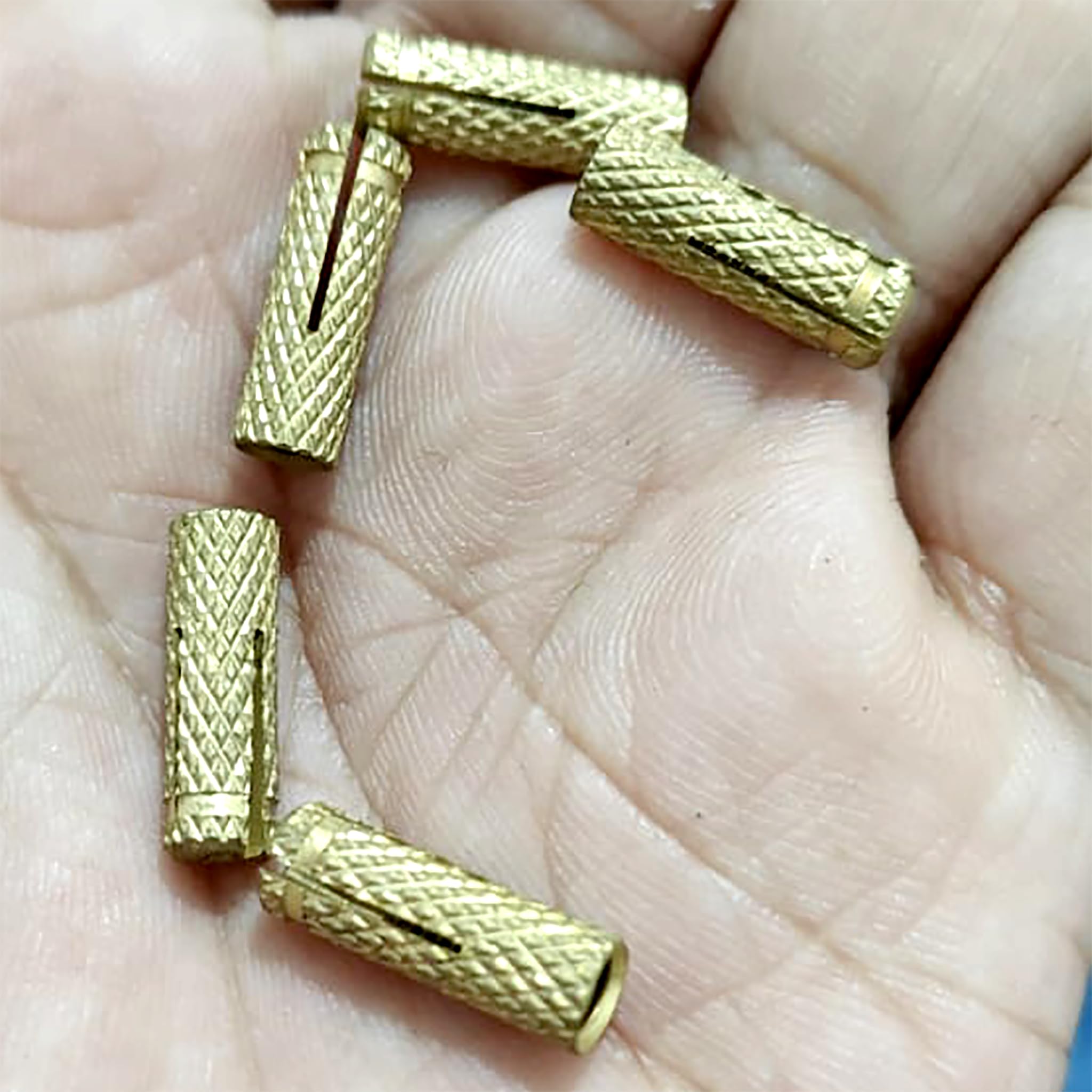 RiseOm Knurled Expansion Anchors made of Brass