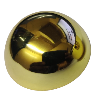 RiseOm 半圆形圆顶盖由黄铜制成，直径 30 毫米